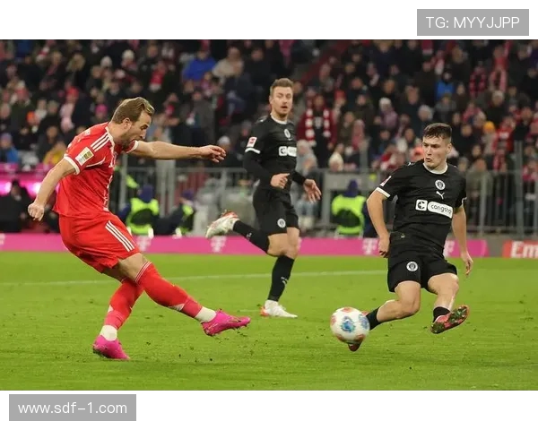 拜仁紧盯英甲新星，孔帕尼好友贝拉米力荐引热议德甲转会风向